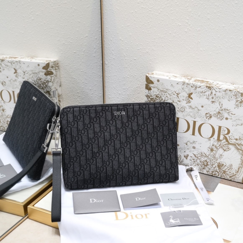 D*or clutch bags